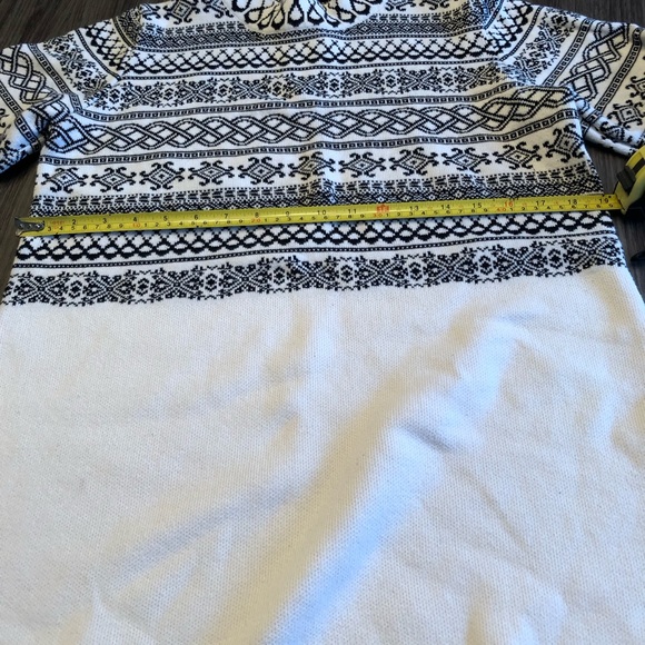 NorthStyle sweater - Picture 5 of 11